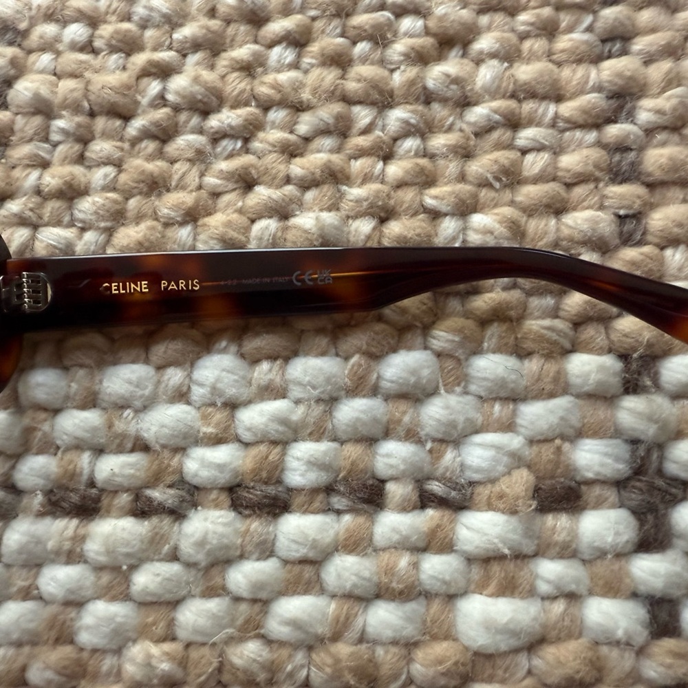 Celine Triomphe 01 Oval Sunglasses (Preowned Like NEW) - Picture 10 of 16